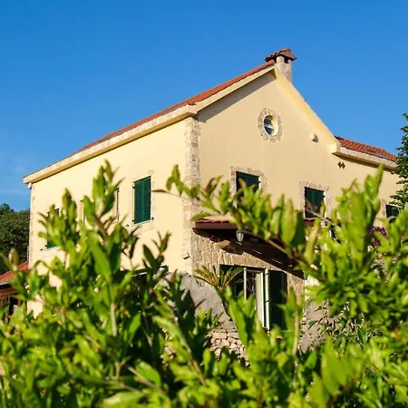 Villa Olka Grabovac (Split-Dalmatia)