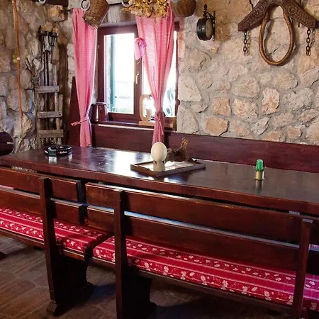 Villa Olka * Grabovac (Split-Dalmatia)